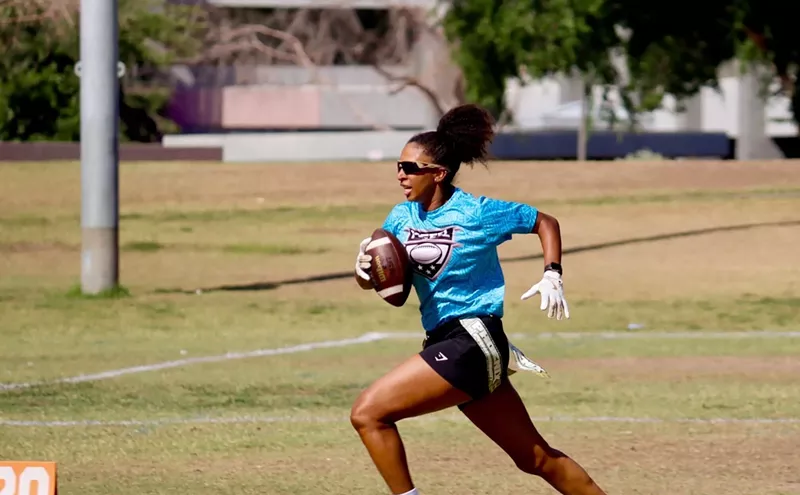 Image: In a time of intolerance, Phoenix Gay Flag Football League offers refuge