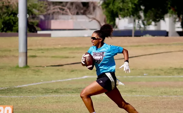 Image: In a time of intolerance, Phoenix Gay Flag Football League offers refuge