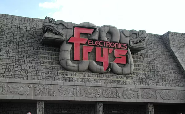 Image: Fry’s Electronics store in Phoenix set to be demolished this month