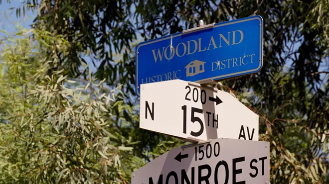 street intersection signs in the woodland historic district