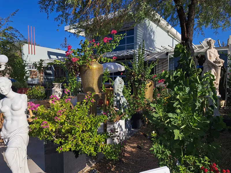 Image: Urban Fraiche has opened in the former Oak on Camelback and St. Francis space, transforming it into a lush garden eatery.