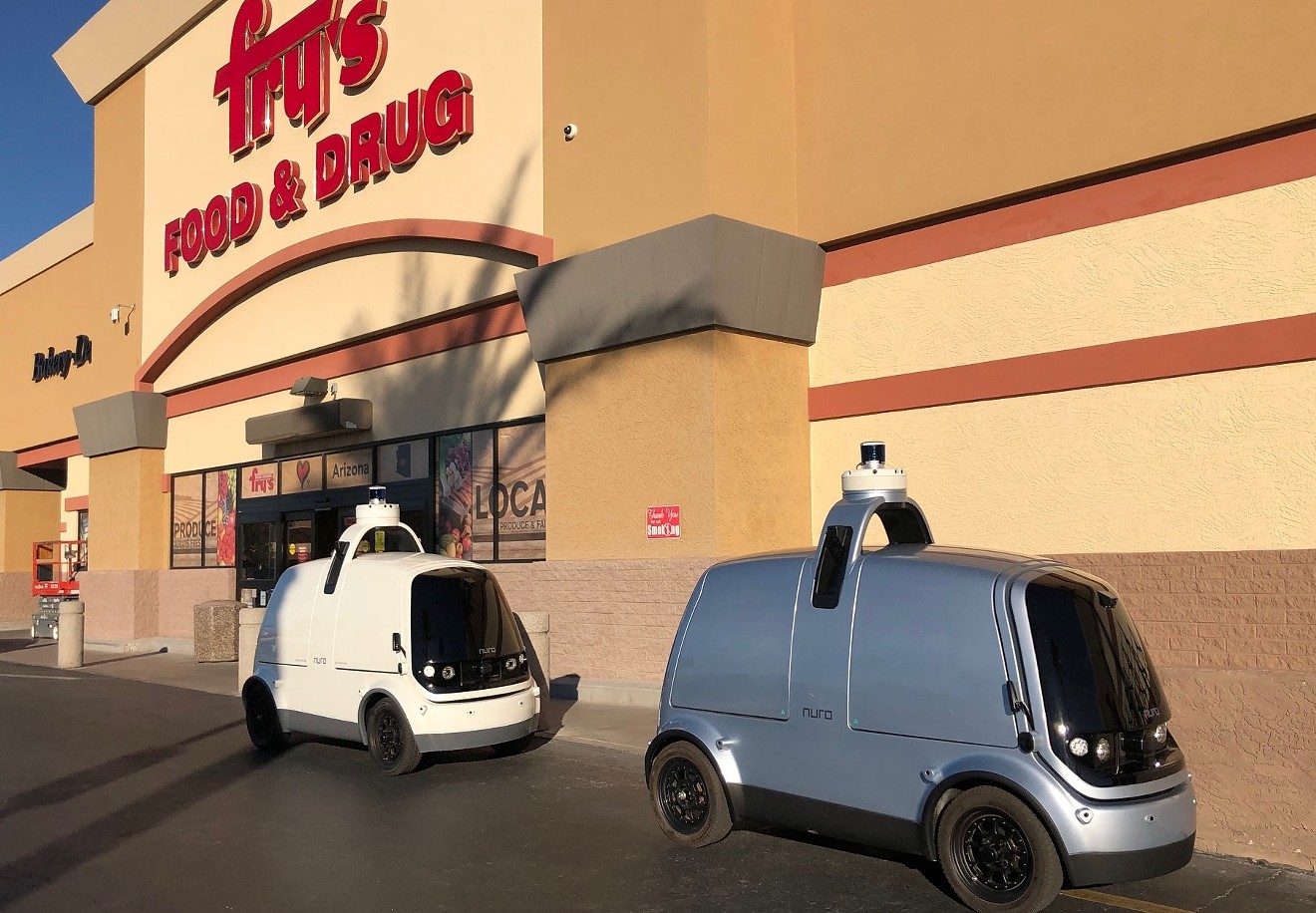 Nuro R1 vehicles began driverless delivery service at a Scottsdale Fry's store on Tuesday.