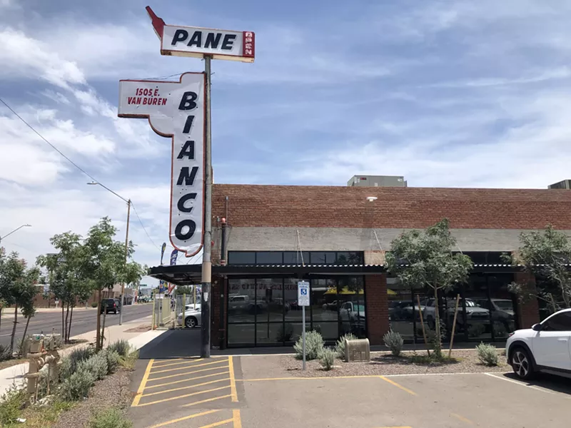 Image: Pane Bianco Van Buren is closing to make way for a relocated Tratto.