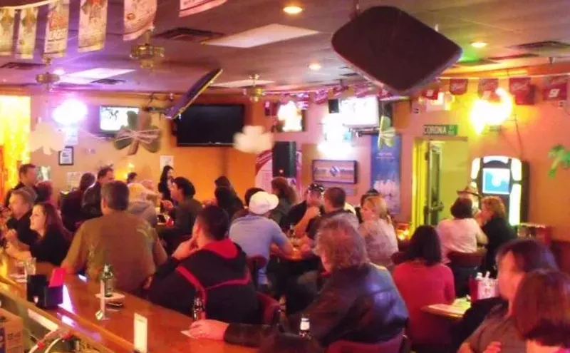 Image: Paradise Lounge