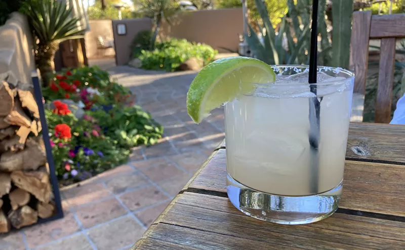 Image: Paradise Valley bar named among top historic bars in the U.S.