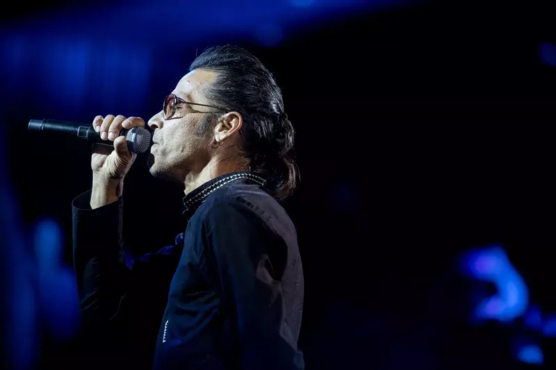 Image: Lawrence Zubia performing at Celebrity Theatre in 2017.
