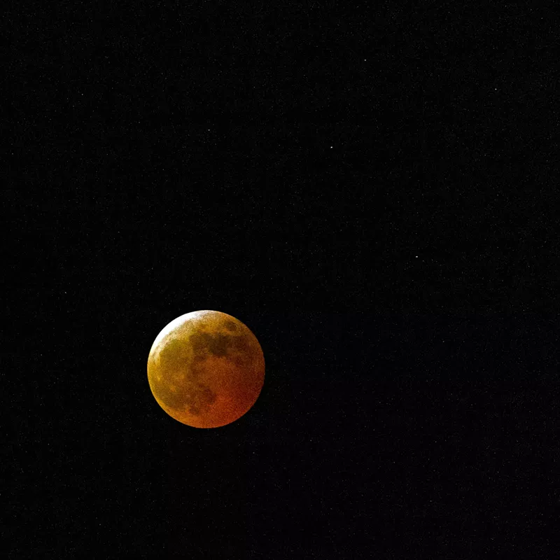 Image: North American skywatchers got a special treat last night.