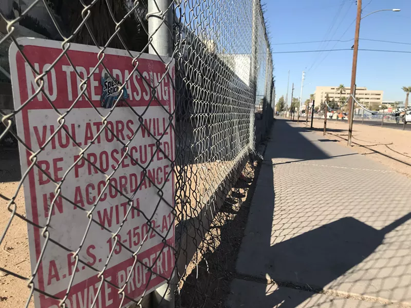 Image: A neighborhood group is applying to have sidewalks near Arizona's largest emergency homeless shelter, like this one, privatized.