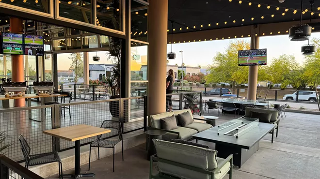 The patio and taproom at Pinnacle Brewing Co.