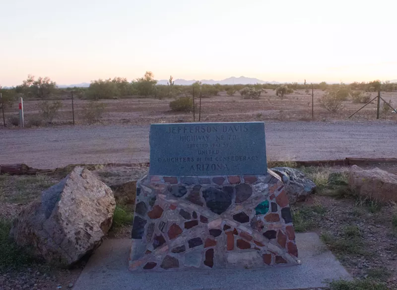 Image: The Jefferson Davis memorial outside Gold Canyon.