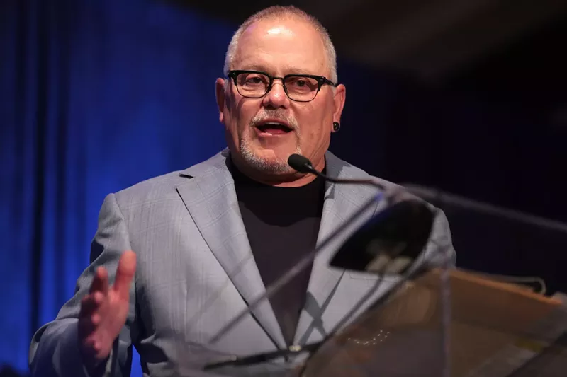 Image: GoDaddy founder Bob Parsons paid for most of the project to help Maria Syms and hurt Kathy Petsas in the LD28 House race.