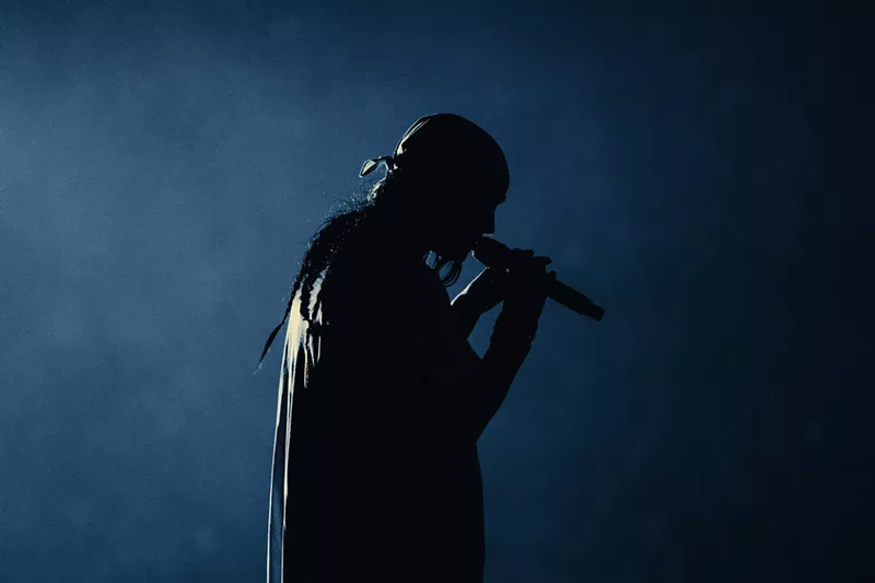 Image: Billie Eilish performs at Desert Diamond Arena in Glendale on Dec. 13.