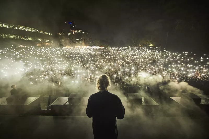 Image: RÜFÜS DU SOL performing in Brisbane.