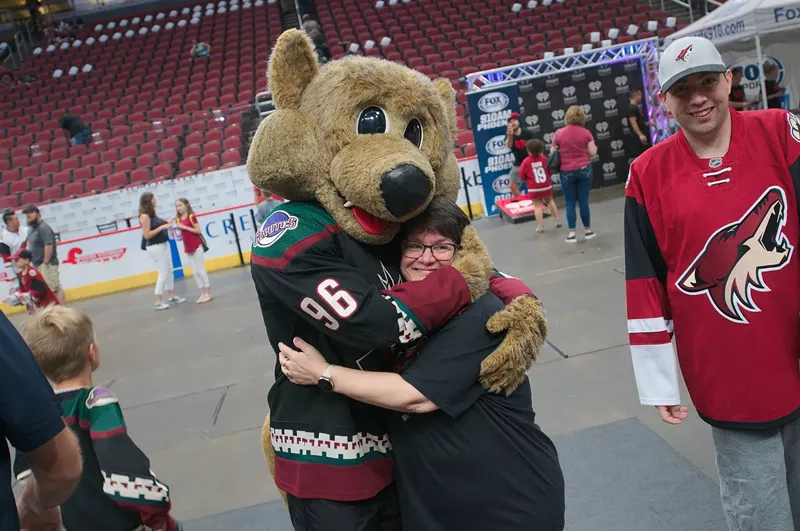 Image: Howler the Coyote