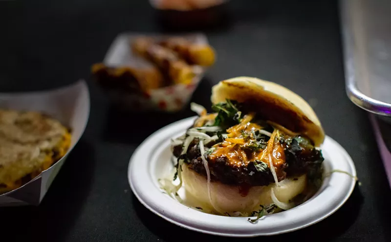 Image: September Restaurant Openings and Closings: Have You Tried Deez Buns?