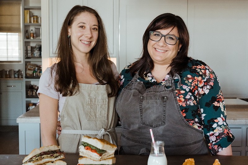 With their pop-up Sorelle, 2 sisters bring baked goods and