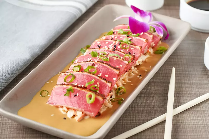 Image: Ling’s Wok Shop is offering its black orchid ahi starter on its Arizona Restaurant Week menu.
