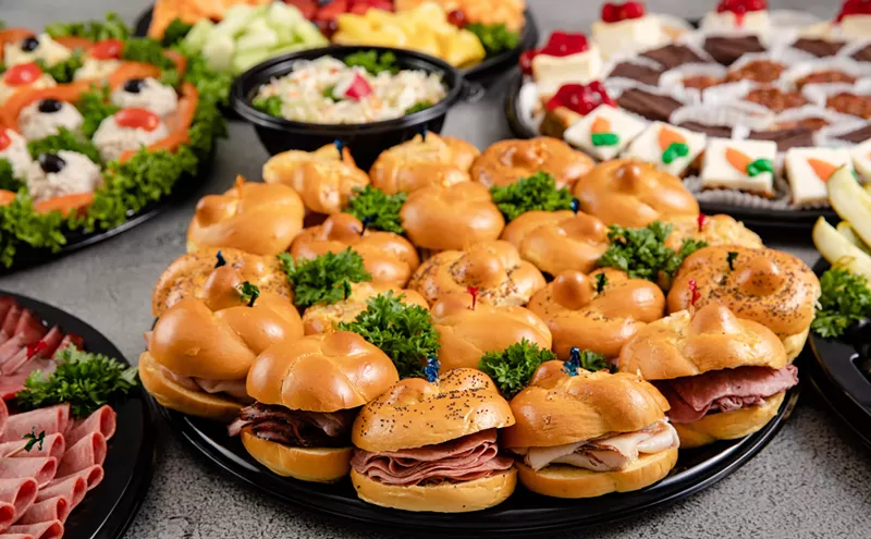 Image: Super Bowl Dining Deals in Greater Phoenix