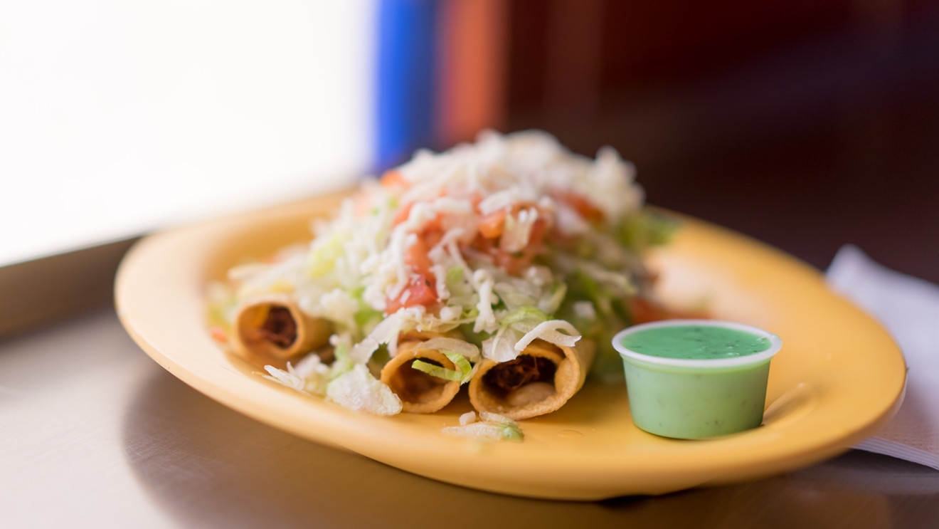 At Taquitos Jalisco, taquitos are always served under a salad-sized portion of lettuce and shredded cheese. As for the dipping, you’ll notice a condiment unlike any other you’ve seen — a bright green, creamy sauce made from tomatillos, jalapeños, and avocado.