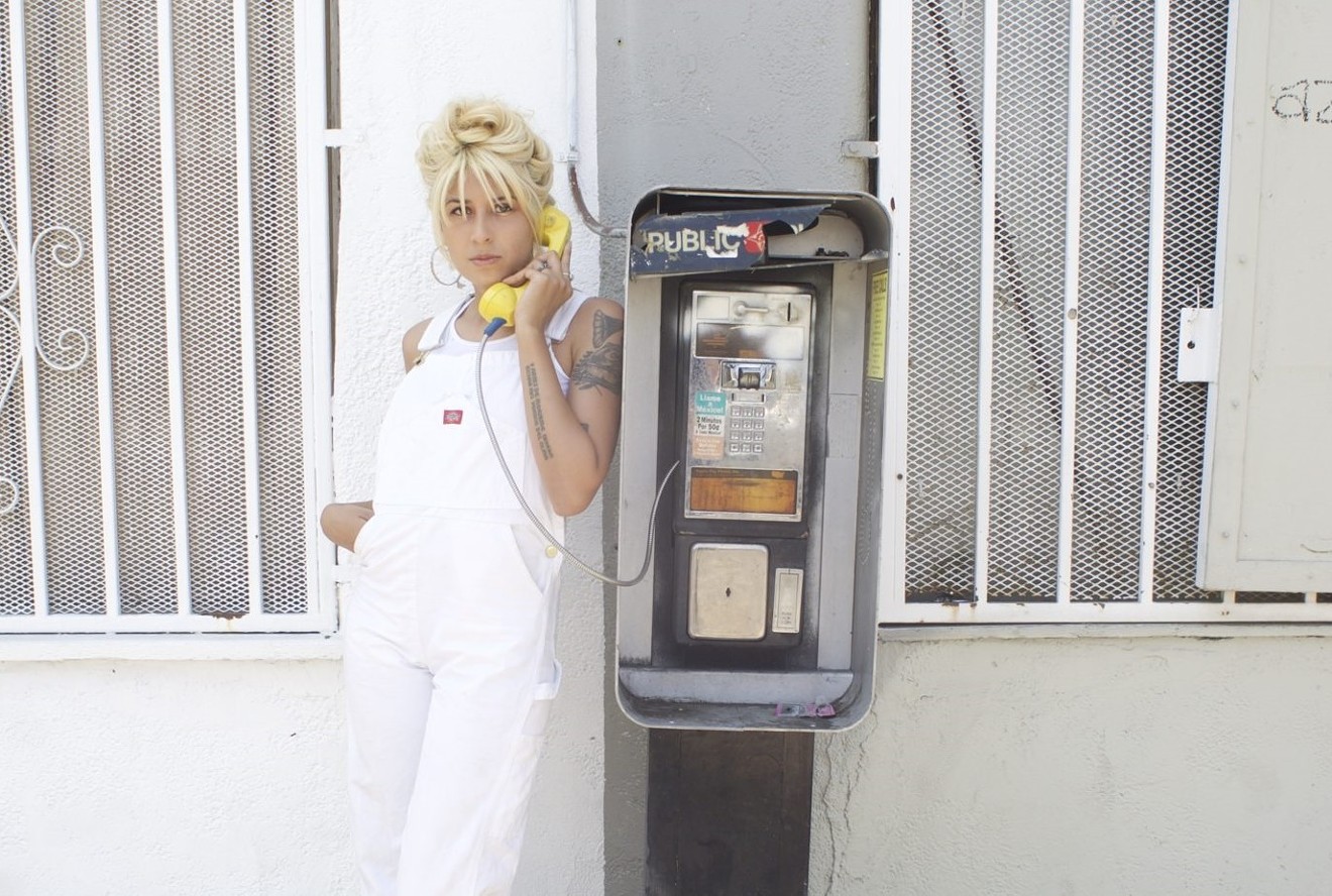 Jessica Hernandez wants to reach out with the Deltas' latest album, Telephone/Telefono.