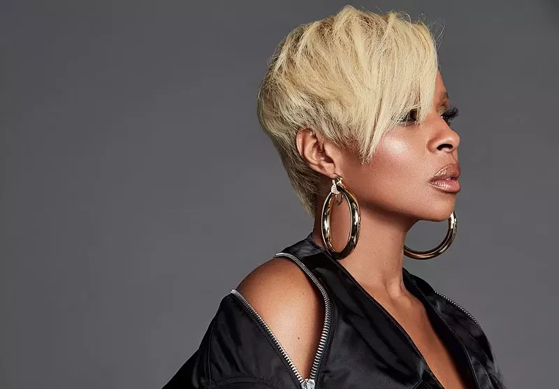 Image: Mary J. Blige is scheduled to perform on Saturday, August 10, at Ak-Chin Pavilion.