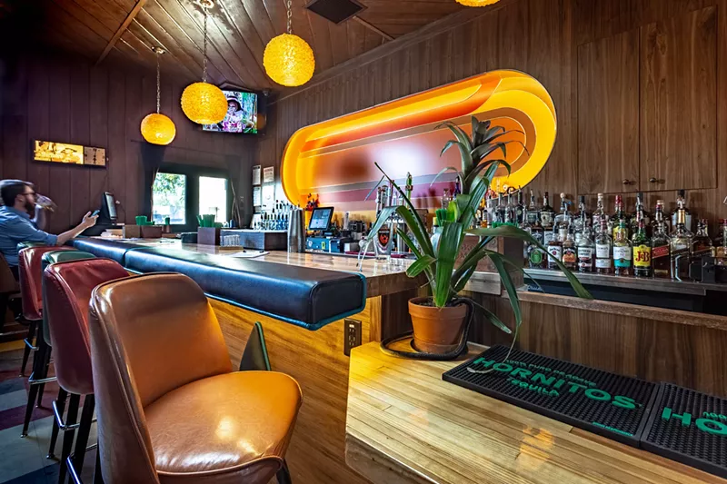 Image: Keep up with Thunderbird Lounge.