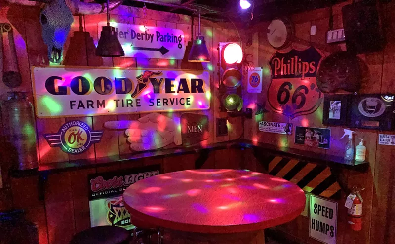 Image: Phoenix's best LGBTQ+ bars