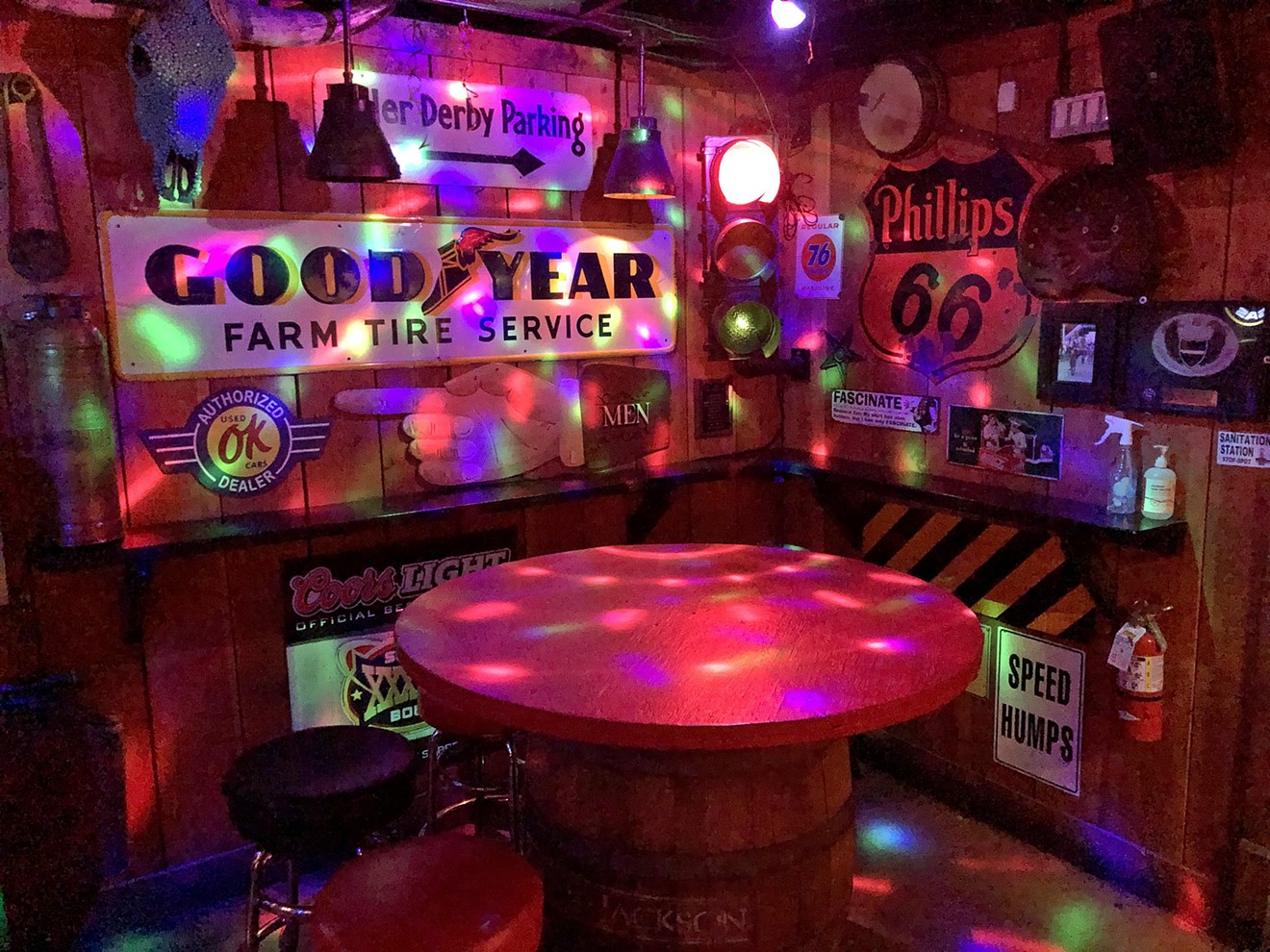 Nu Towne Saloon has been a Phoenix staple for over five decades.
