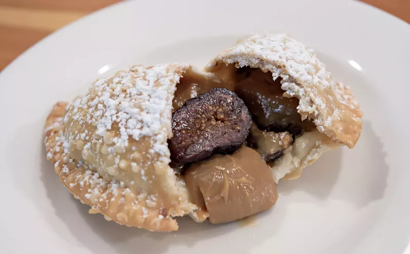 Image: The Arizona-Inspired Dessert in Mesa That You Can Eat with One Hand