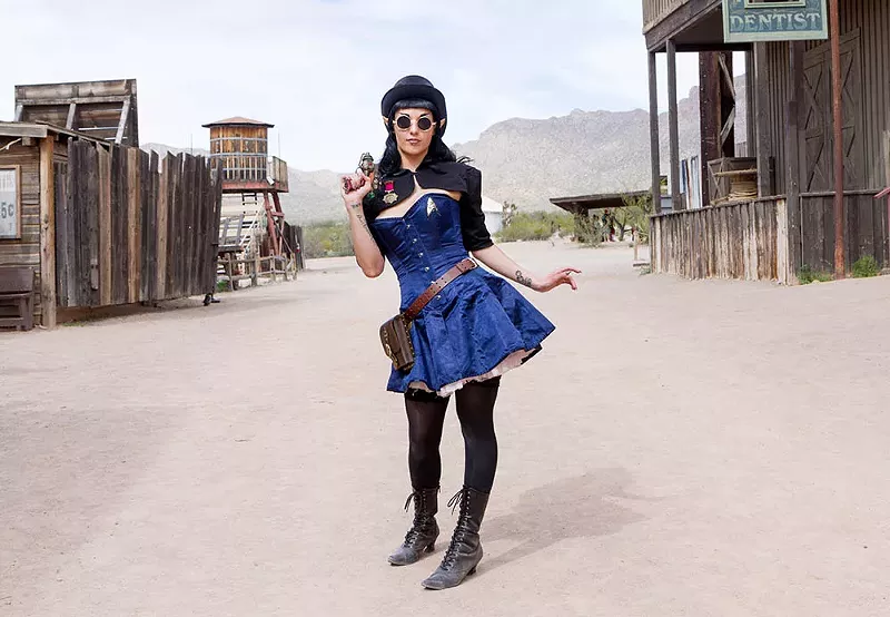 Image: That's how it goes in the Wild Wild West.