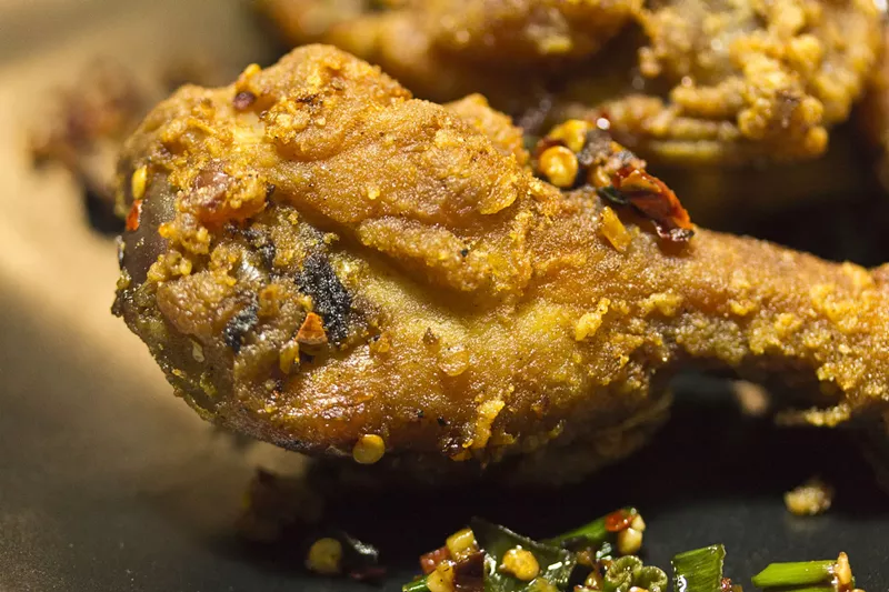 Image: Make a date with these extra-crispy hot wings in Mesa.
