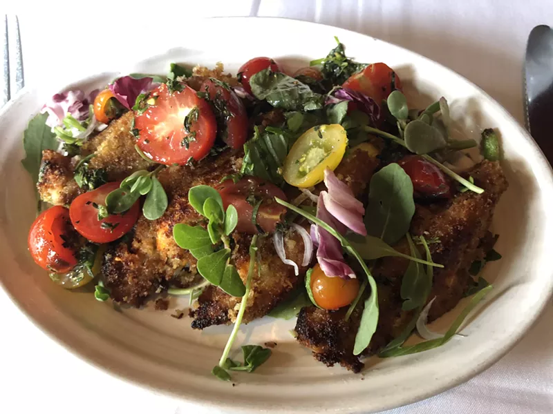 Image: Fried squash blossoms with tomatoes
