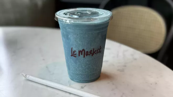 A smoothie in a to-go cup.