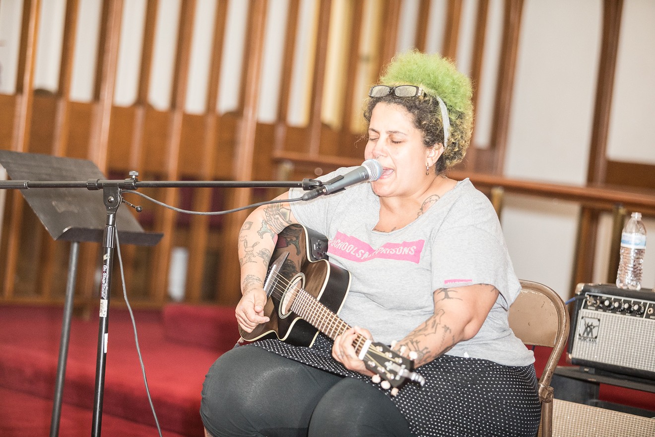 Kimya Dawson makes a special appearance at the Indie 500 in May 2017.
