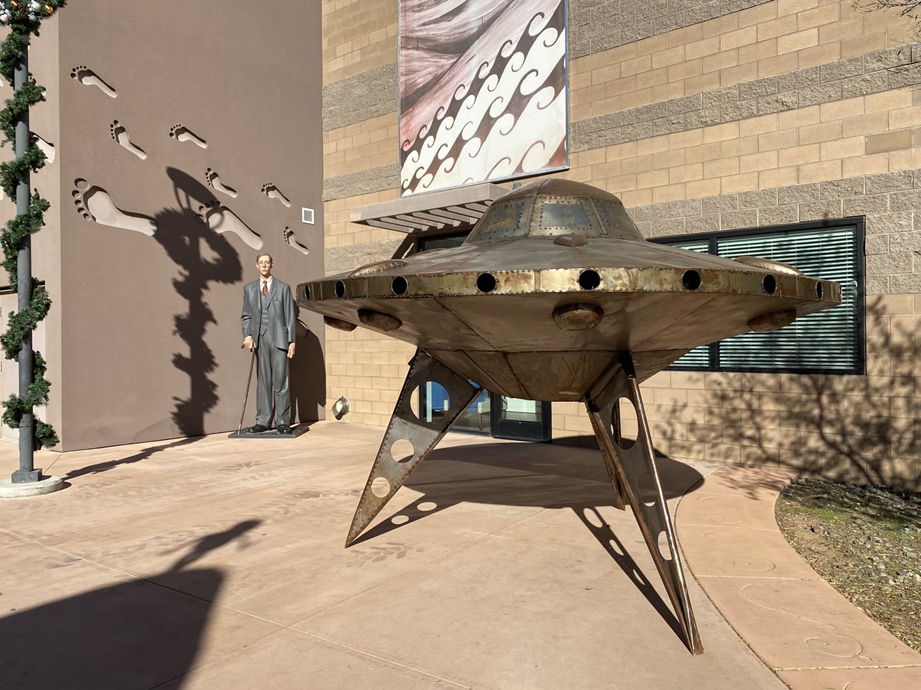 Eighty million Americans believe UFOs are real, and 10 percent have reported seeing one personally. This replica at Arizona Boardwalk is not one of them.