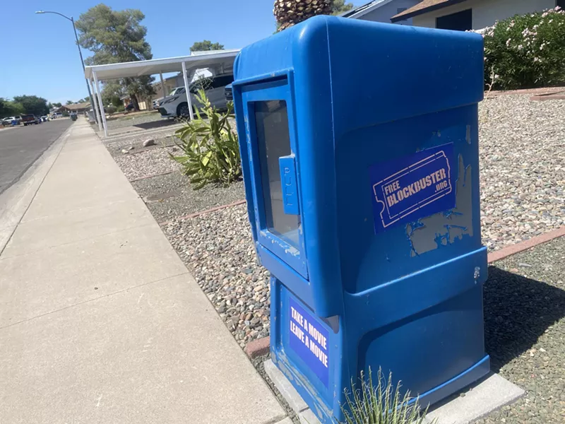 Image: The Free Blockbuster kiosk outside the north Phoenix home of Thomas and Kimberly O'Hanlon.