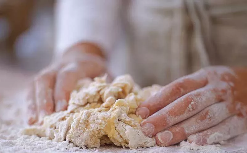 Image: This Week in Phoenix: Sips &amp; Sweets, Free Falafels, Father's Day Mixology, and Pasta Making
