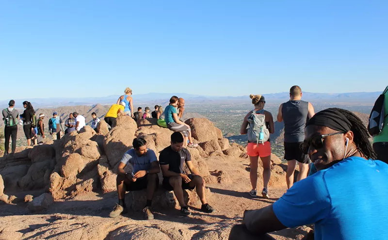 Image: Tips for hiking Camelback Mountain: trails, parking, safety