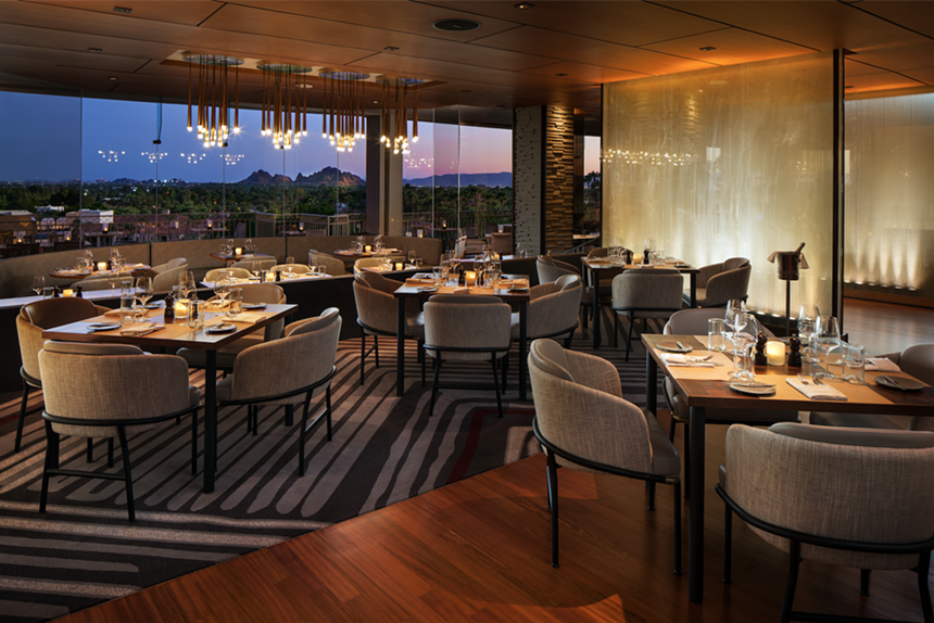 J&G Steakhouse dining room.
