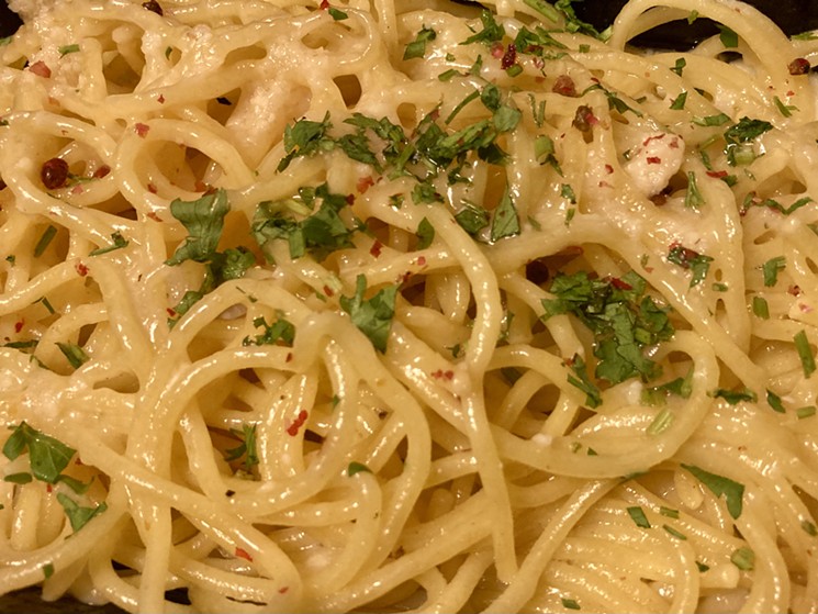 The Spaghetti Cacio e Peppe. - LAUREN CUSIMANO