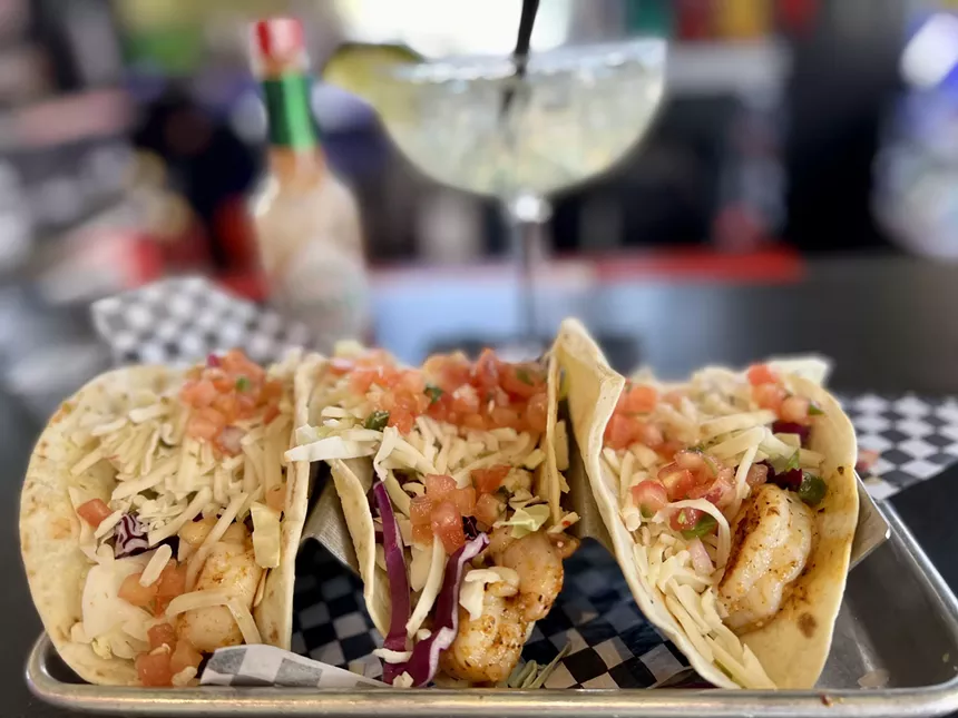 Mexican and American bar fare make up the menu of this downtown restaurant. But after the sun goes down, the establishment slings just booze. - ELIAS WEISS