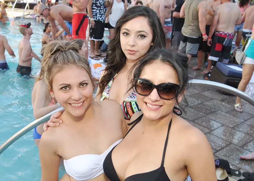 Memorial Day pool party at Maya in Scottsdale. - BENJAMIN CUIRIER