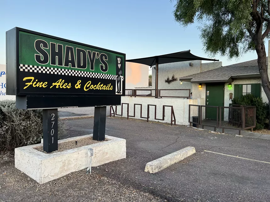 Shady's dive bar exterior.
