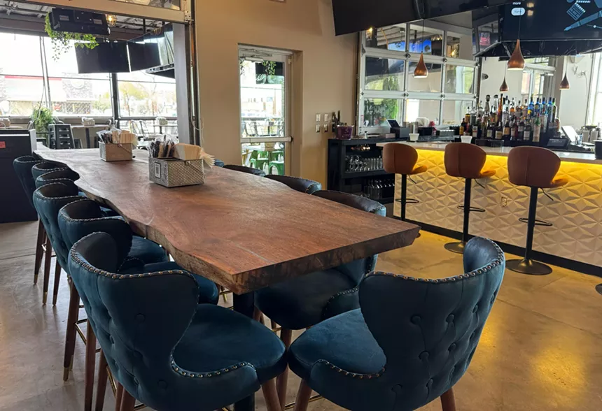 A community table at Tempe Eats