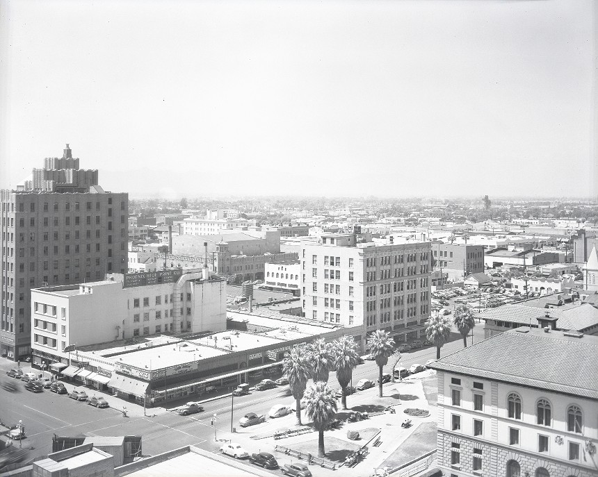 a 1946 photo of downtown phoenix featuring the Ellis Building and Title and Trust Building.