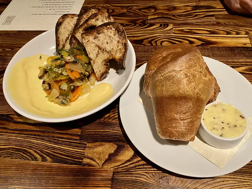 Popover and mussels at Bar Cena.