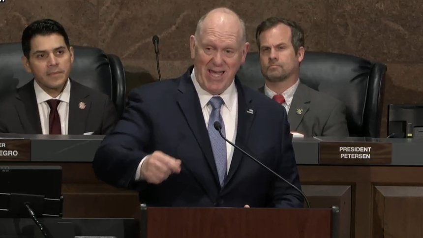 tom homan speaks at the arizona capitol