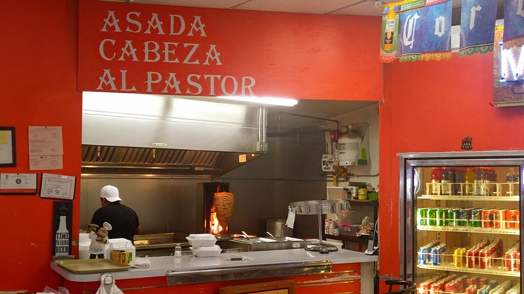 The view of the Taquería Don Beto kitchen from the dining room. - PATRICIA ESCARCEGA
