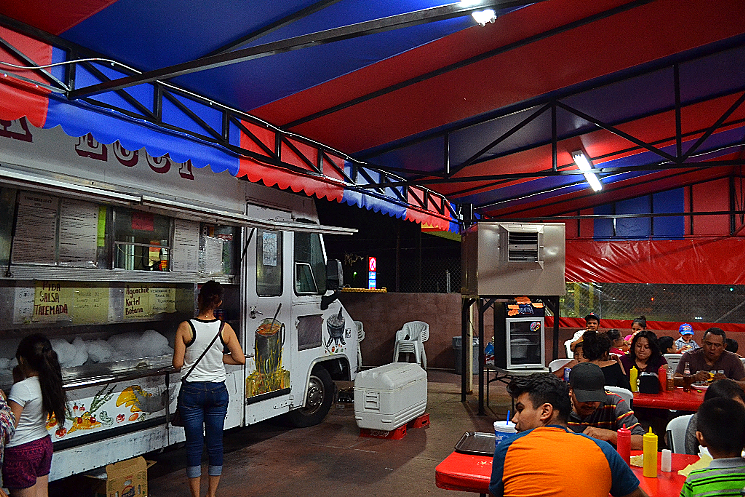 Taqueria Lucy is a popular neighborhood food truck located near 27th Avenue and Buckeye Road. - PATRICIA ESCARCEGA