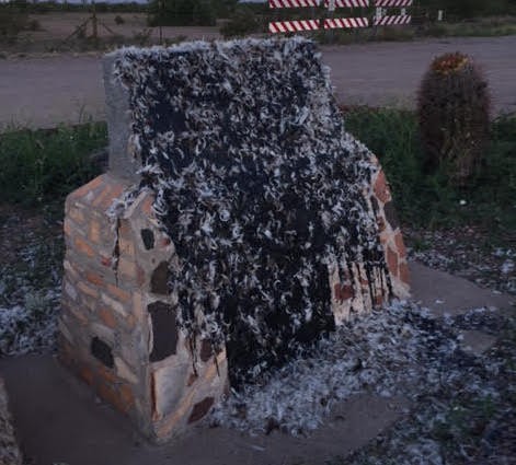 The Jefferson Davis Monument in Apache Junction was defaced overnight - SPECIAL TO PHOENIX NEW TIMES